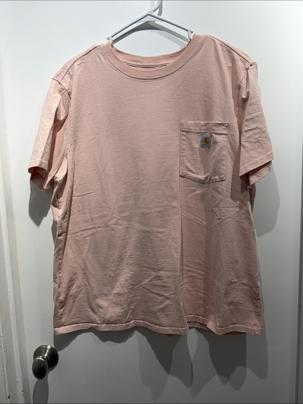 Carhartt Short-Sleeve Pocket Tee in Blush Pink